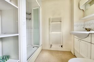 Photo 37- click for photo gallery